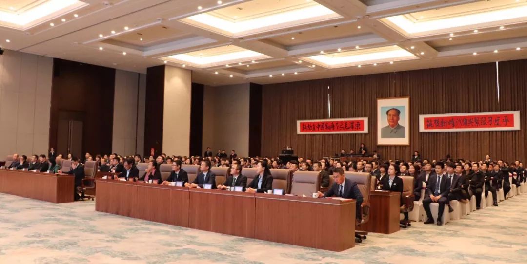 智創(chuàng)新生態(tài)、融匯芯未來|智慧服務(wù)板塊召開2019年度總結(jié)表彰暨2020年工作啟動會