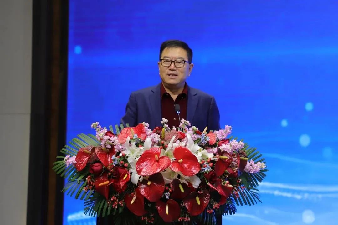 融合聚變，創新突破丨智慧產業集團2022年度總結暨表彰大會順利召開