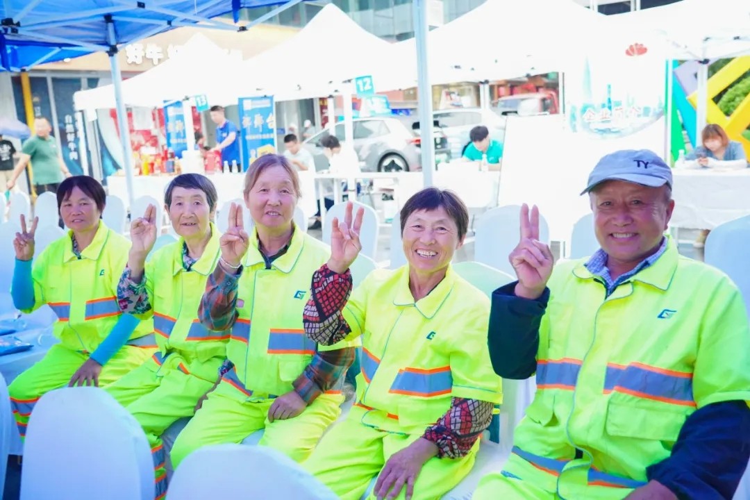西海岸新區市民“一家親”小程序3.0版發布儀式在瑞源繁花里街區成功舉辦