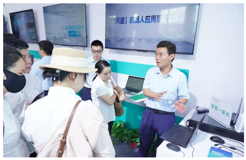 文達通股份攜”數智物業全鏈解決方案”亮相中國物博會,“AI+機器人”定義智慧物業新標桿 文達通股份攜”數智物業全鏈解決方案”亮相中國物博會,“AI+機器人”定義智慧物業新標桿